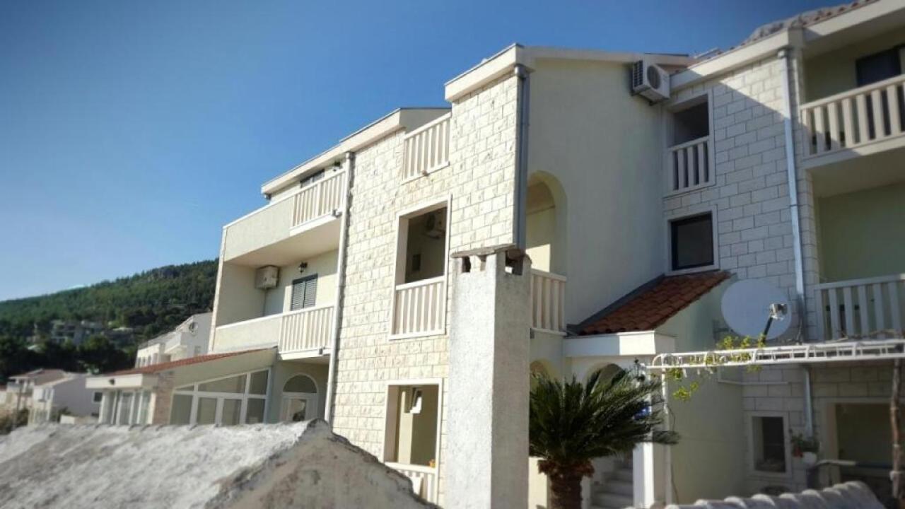 Apartments Angela Baška Voda Zimmer foto
