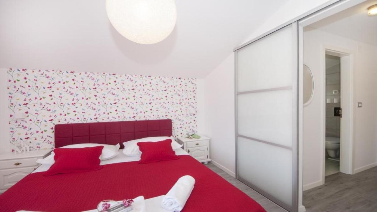 Apartments Angela Baška Voda Zimmer foto